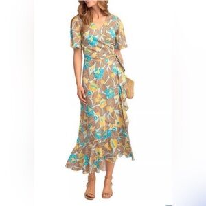 NWT! J. McLaughlin Audette Floral Wrap Dress in Block Print Bloom Size Medium